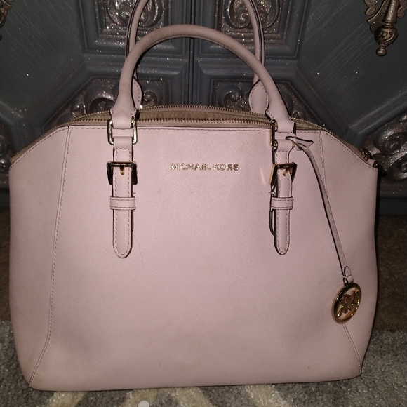Michael Kors Bag - Picture 1 of 3